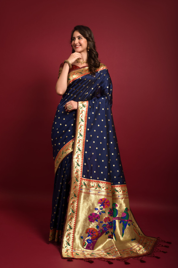 Buy VINNER Paithani Saree In Multi Color Online at Best Prices in India -  JioMart.