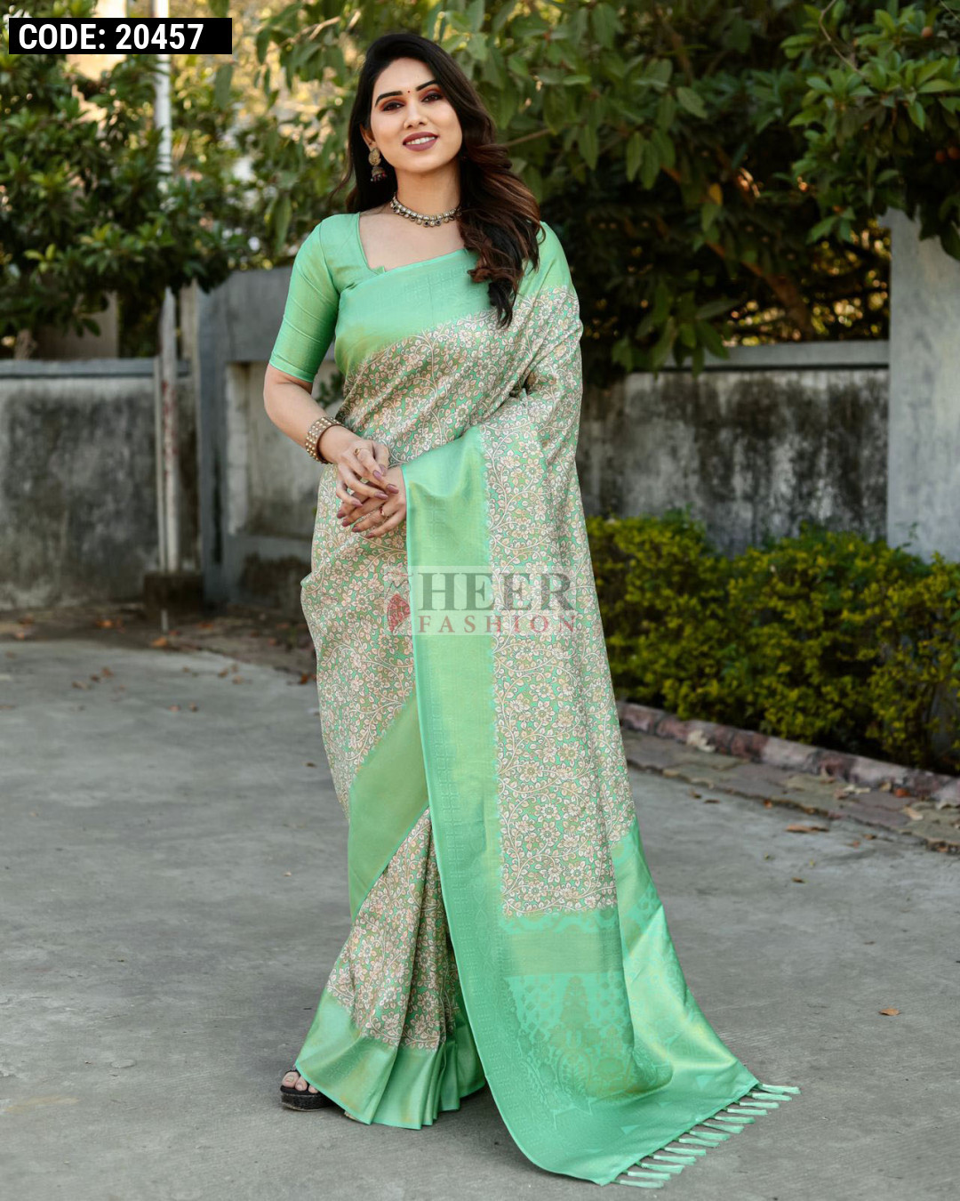 Pale Pista Green Color Tissue by Linen Saree All Over Flower Design with Blouse