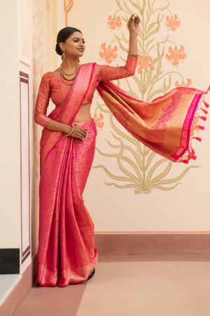 Pink color soft kanchipuram silk saree with zari border