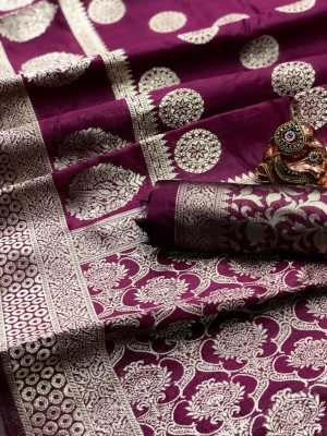 Magenta color soft banarasi silk saree with zari weaving rich pallu