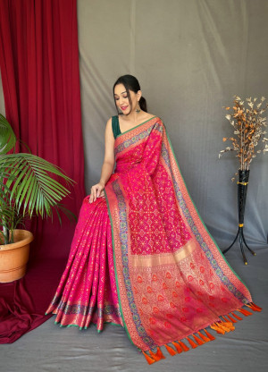 Pink color patola silk saree with woven design