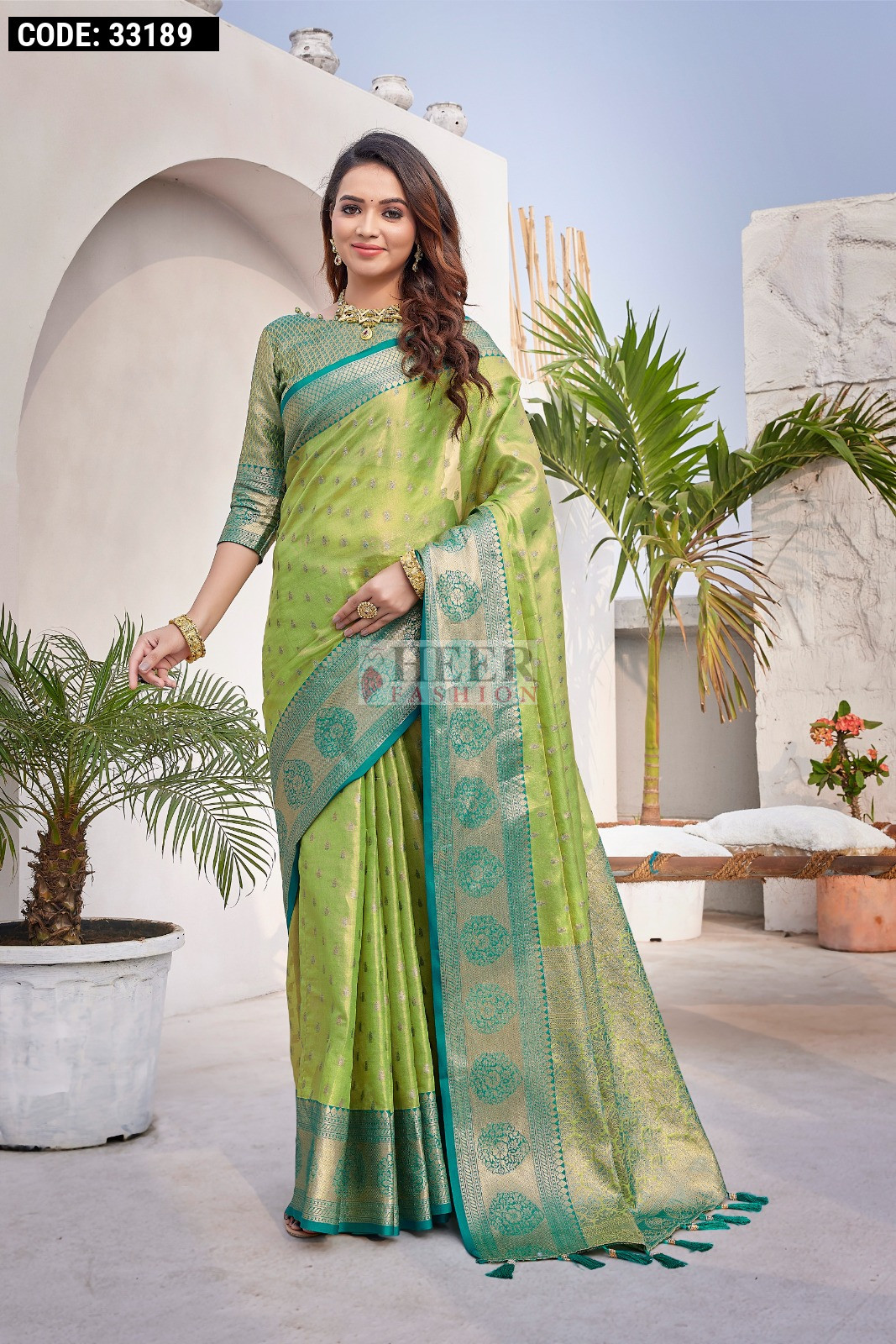 Pista Green Pure Silk Saree with Double Zari Weaving & Soft Zari Border