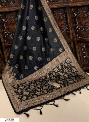Black color Handloom raw silk weaving saree