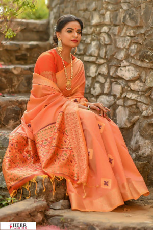 Orange color Handloom cotton weaving patola saree