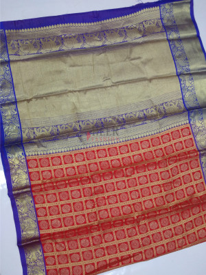Red color kanchipuram handloom silk saree with contrast rich pallu