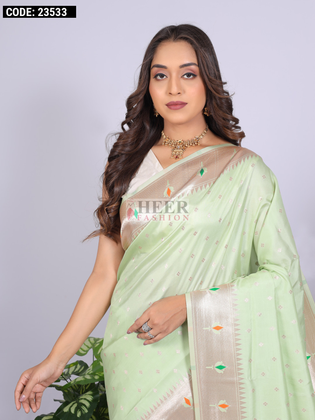 Hippie Green Soft Silk Contrast Zari Paithani Saree