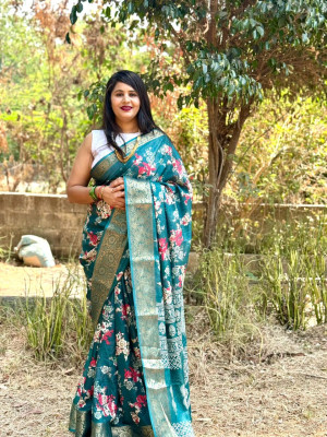 Green color dola silk saree with printed work