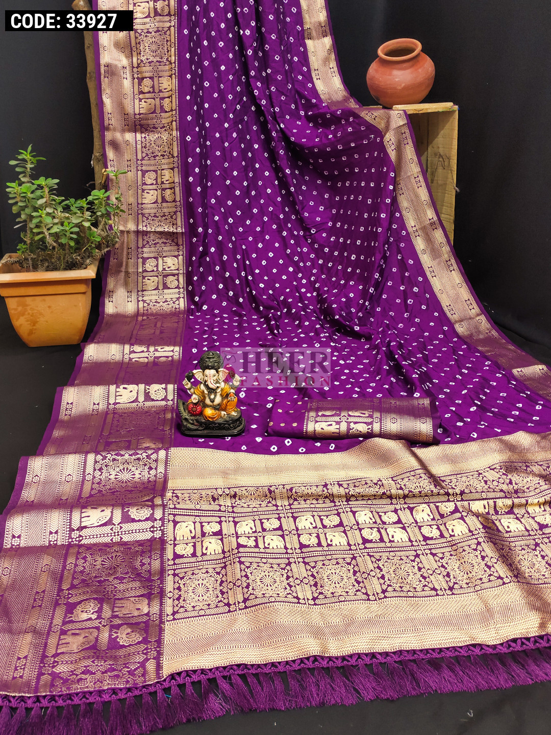 magenta-color-bandhej-silk-saree-with-zari-weaving-work