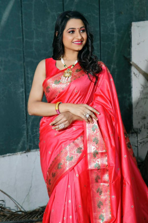Pink color Soft banarasi silk saree with golden zari jacquard weaving work