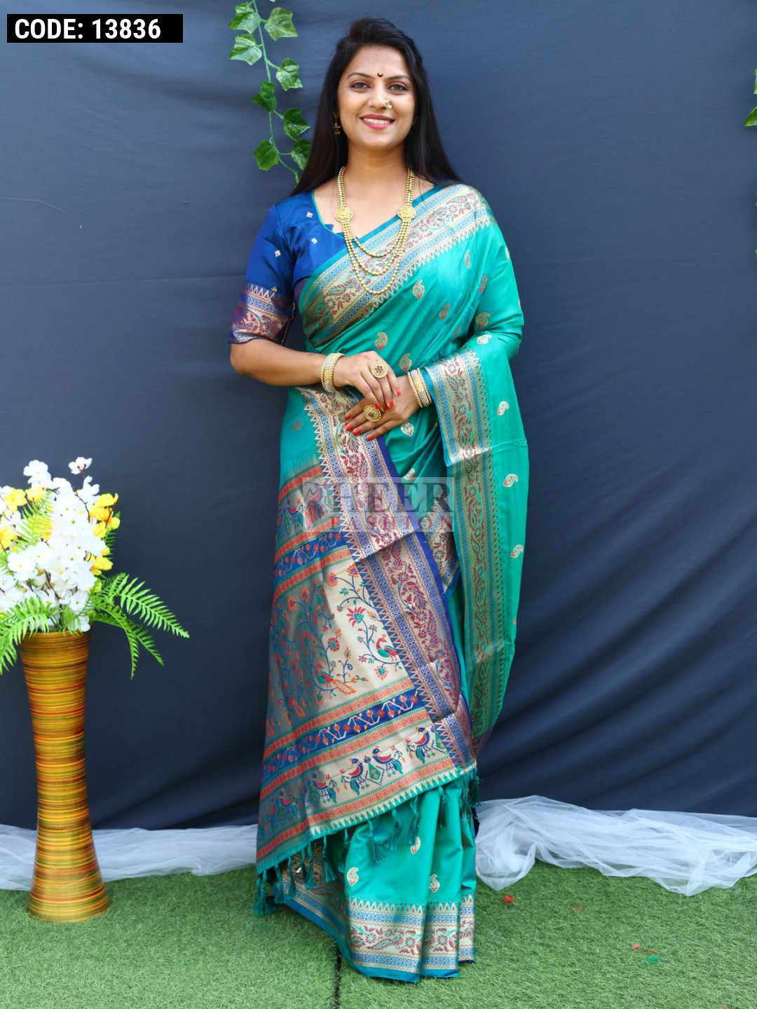 rama-green-color-soft-paithani-silk-saree-with-golden-zari-work