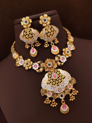 Indian Kundan meenakari Rani Wedding Necklace Set