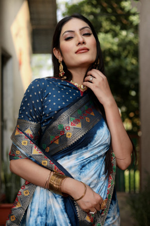 Firoji color dola silk saree with sibori printed work