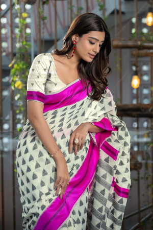 Pink color soft handloom cotton saree with woven design