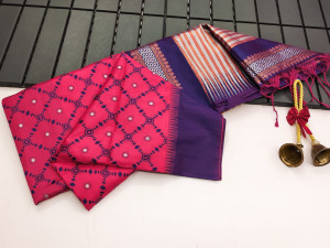 Pink color handloom raw silk saree with korvai temple border