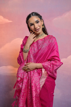 Gajari color handloom raw silk saree with contrast weaving work