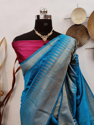 Firoji color raw silk weaving saree with temple woven border