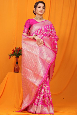 Pink color kanchipuram handloom silk saree with golden zari work