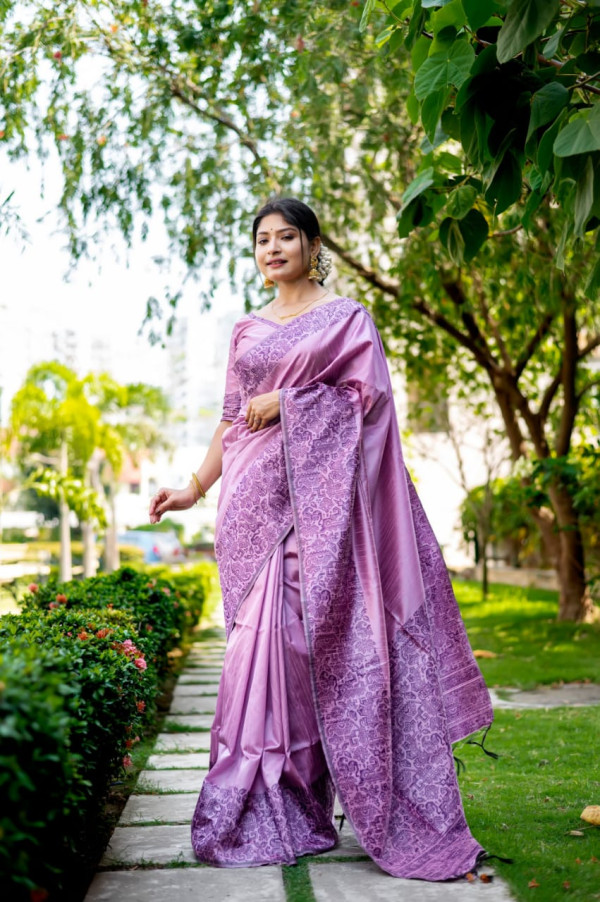 Buy Bollywood Saree for Women Soft Banarasi Silk Silver Zari Weaving  Beutiful Designer Traditional Sarees Tranding Saree Dress Online in India -  Etsy