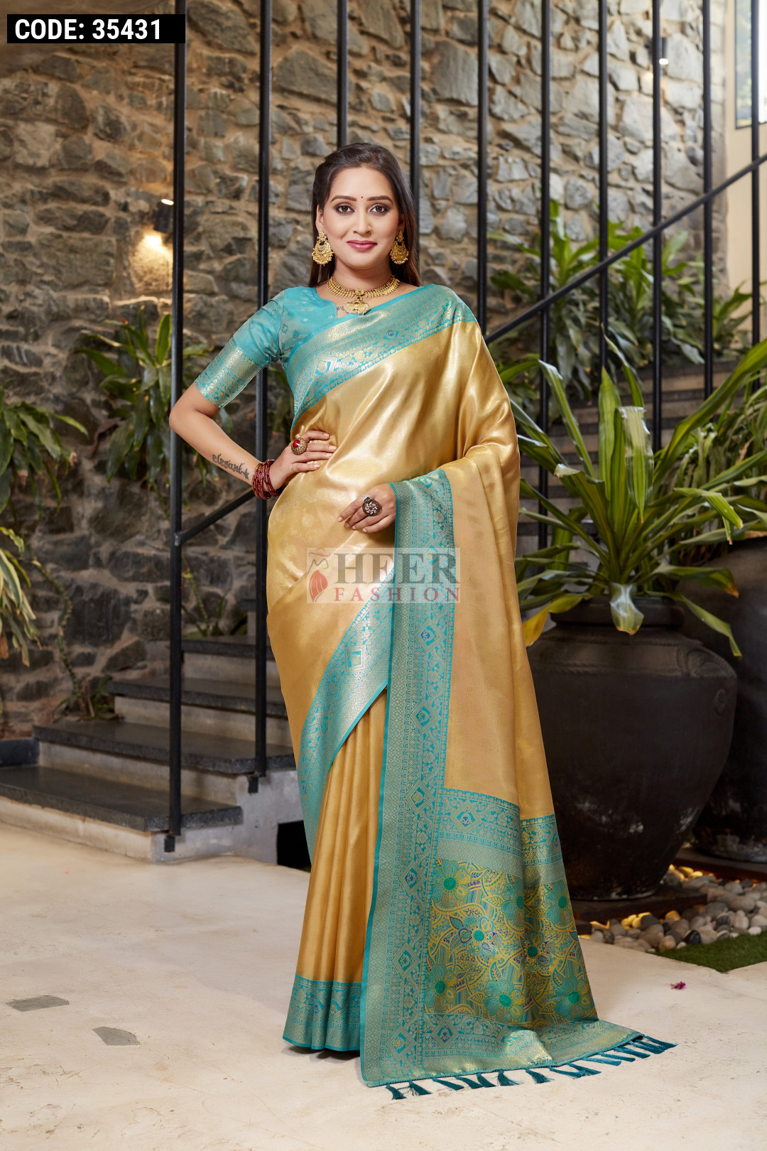 Women Beige Cotton Tissue Saree With UnStiched Blouse