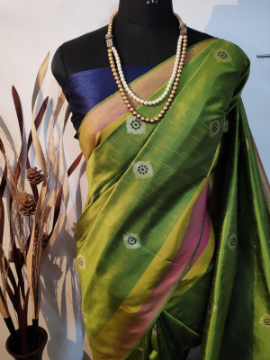 Handloom raw silk  Weaving Work Saree
