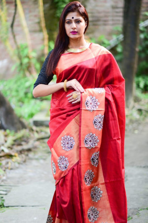 Red color raw silk Zari Woven work saree