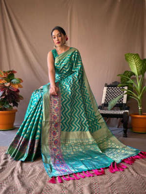 Rama green color pure silk saree with zari weaving work