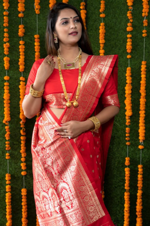 Red color kanchipuram silk saree with zari work