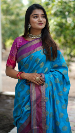 Soft banarasi silk saree with zari weaving border