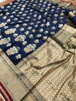 Navy blue color kanchipuram silk handloom saree with zari work