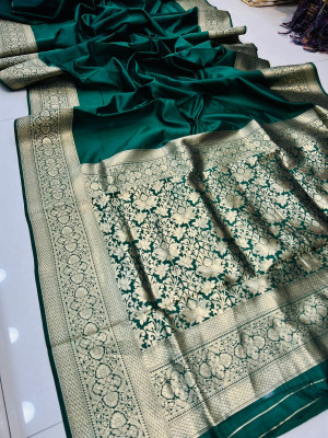 Dark green color soft kanchipuram silk saree with golden zari weaving work