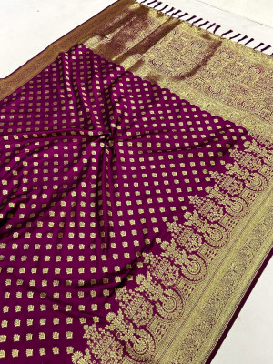 Magenta color Banarasi Silk saree with Gold zari woven Border