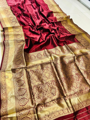 Maroon color soft kanchipuram silk saree with gold zari weaving work