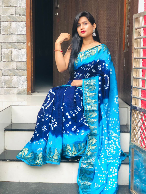 Beautiful Artic Blue Moss Chiffon Bandhani Saree