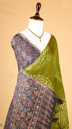 Mahendi green color soft cotton saree with digital printed work