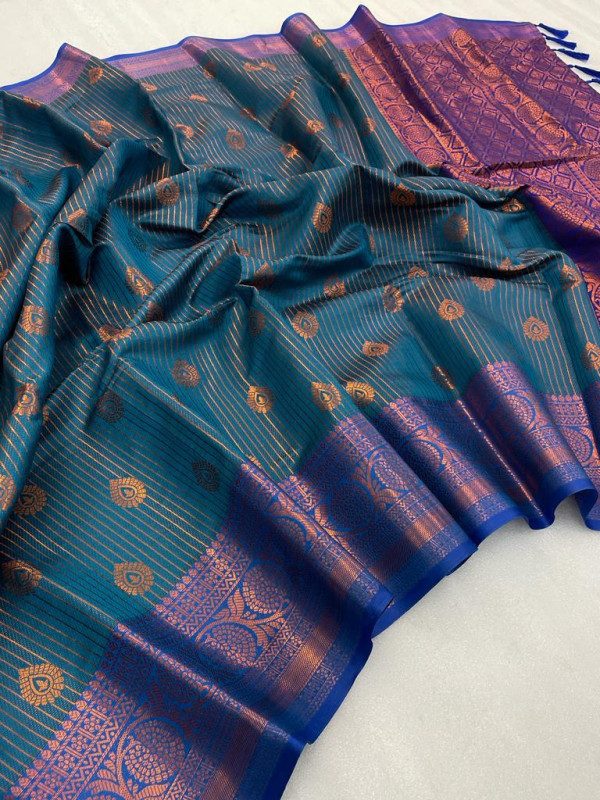 Blue kanchipuram soft silk saree – Thokai