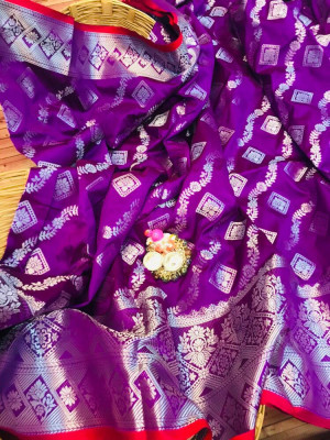 Lichi soft silk saree with zari work