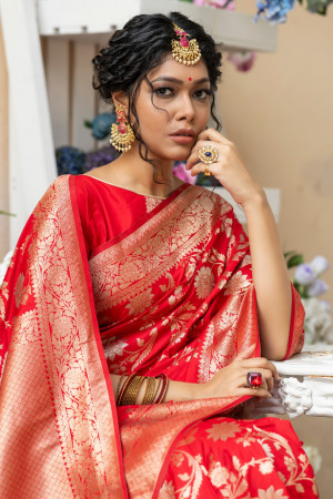 red color soft banarasi katan silk saree with zari weaving pallu and border