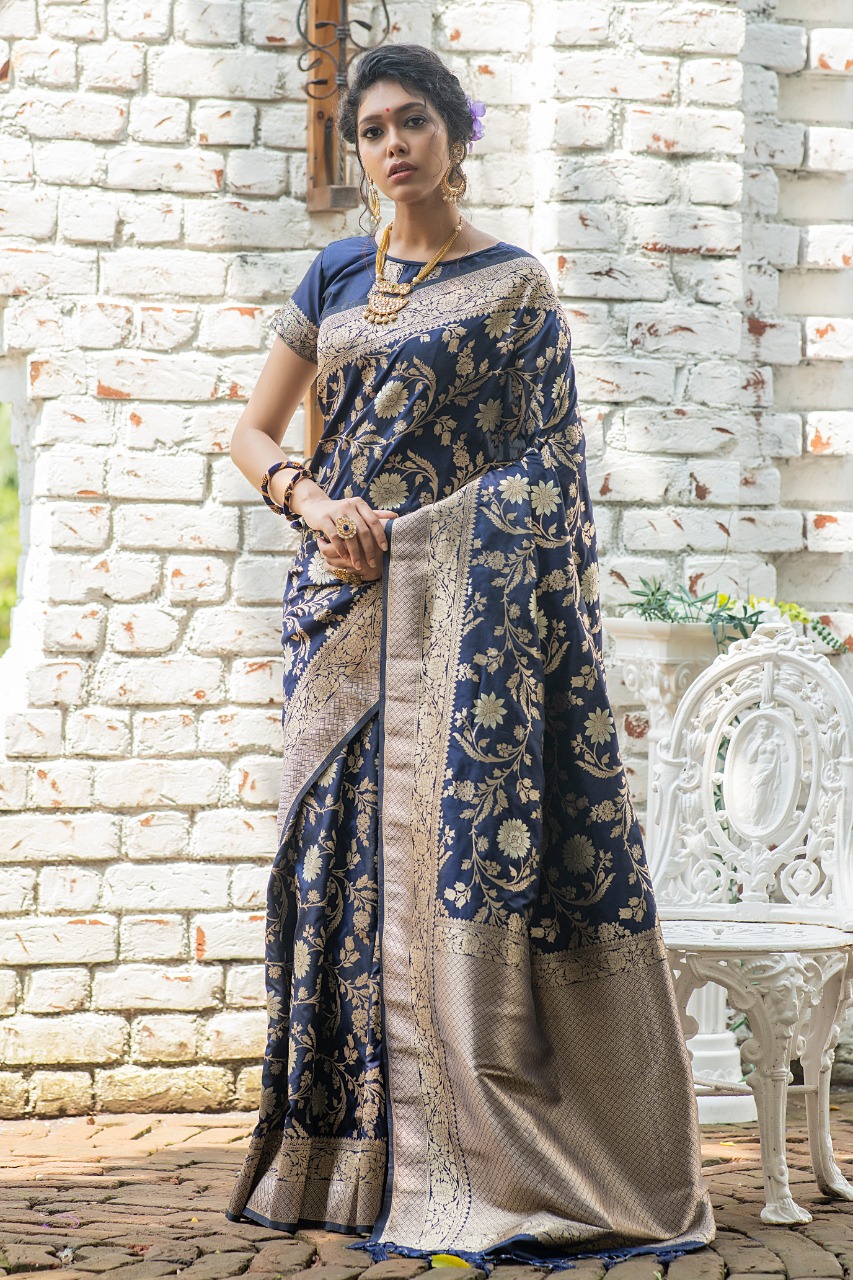 Sarees- Buy sarees online | Heer Fashion | Handloom saree, Soft silk sarees,  Etsy