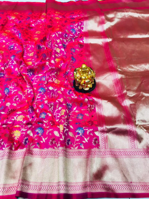 Rani Pink color kanchipuram silk saree with golden zari work
