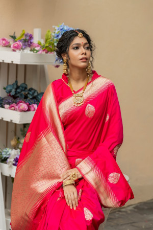 Pink color soft banarasi katan silk saree with zari weaving pallu