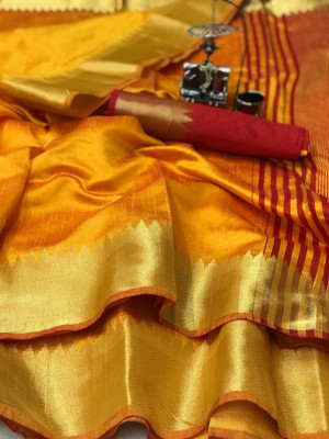 Raw silk saree with zari weaving pallu