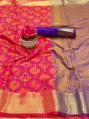 Pink color  banarasi silk weaving patola saree