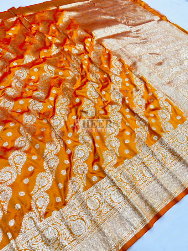 Orange Red Ombre Zari Woven Banarasi Saree with Paisley motifs main image 0